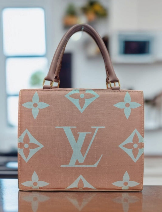 LV  Lush New Style Pink Hand Bags